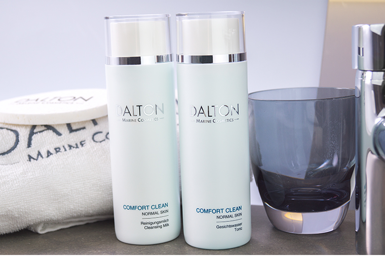 Công dụng nước hoa hồng chống lão hóa cho da thường Dalton Comfort Clean Normal Skin Tonic Lotion 200ml