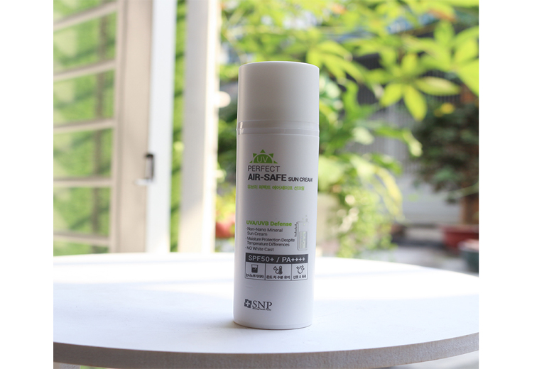 Kem chống nắng cho da khô SNP UV Perfect Air Safe Sun Cream